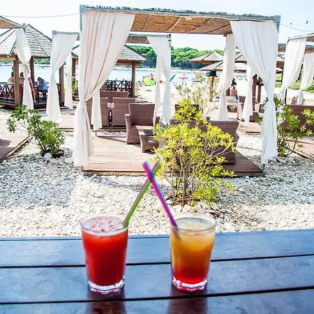 Hotell Agava