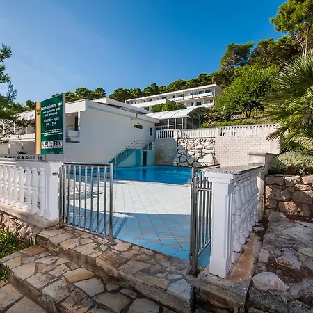 Hotell Agava Božava