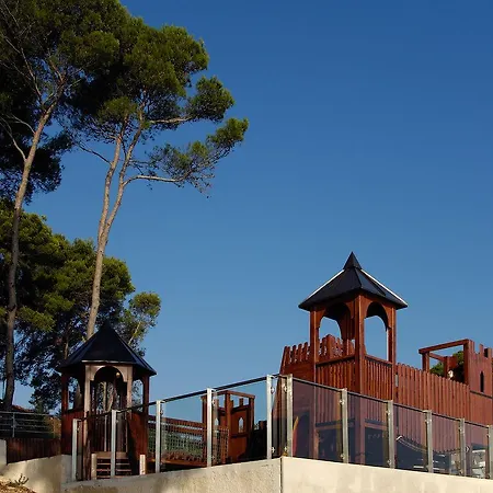 Hotel Agava 3*